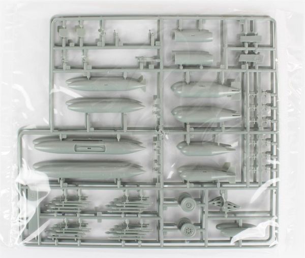 Academy 12312 1/48 Ölçek, RAF & Export Hawker Hunter F.6/FGA.9 Savaş Uçağı, Plastik Model kiti