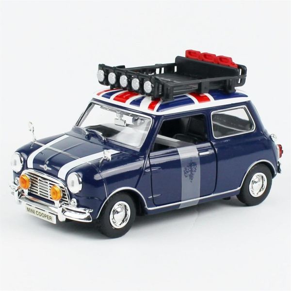Motormax 76741 1/18 Ölçek, Classic Mini Cooper, Tavan Bagajlı, Mavi/Beyaz/Kırmızı, Sergilemeye Hazır Metal Treyler Dorsesi Mode