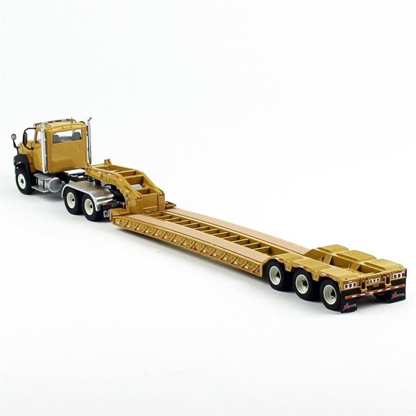 Diecast Masters 85503 1/50 Ölçek, Cat CT660 Kabinli Çekici ve XL120 HDG Düşük Dorse, Sergilemeye Hazır Metal İş Makinası Modeli