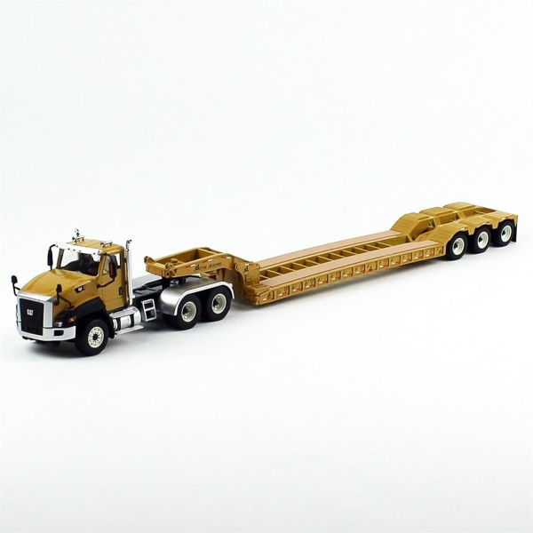 Diecast Masters 85503 1/50 Ölçek, Cat CT660 Kabinli Çekici ve XL120 HDG Düşük Dorse, Sergilemeye Hazır Metal İş Makinası Modeli