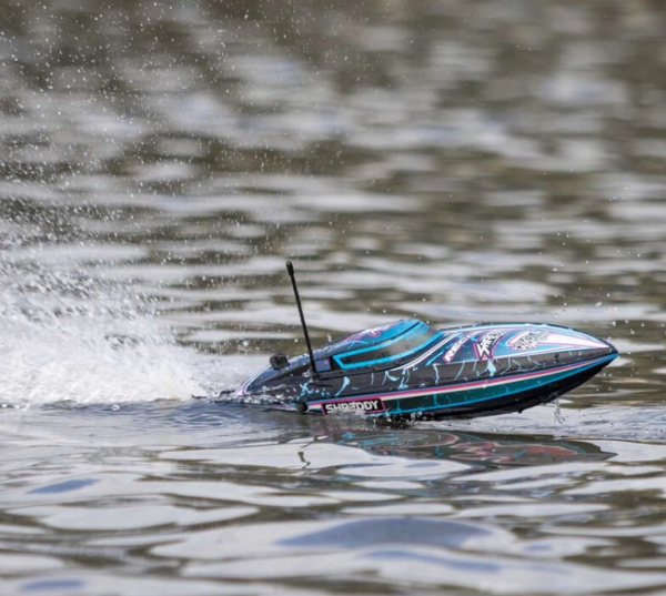 PRO BOAT Recoil 2 18'' Self-Righting Brushless Deep-V RTR