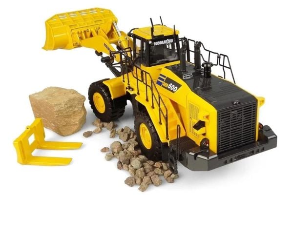 Universal Hobbies UH8153 1/50 Ölçek, Komatsu WA600-8 Tekerlekli Loder, Sergilemeye Hazır Metal İş Makinası Modeli
