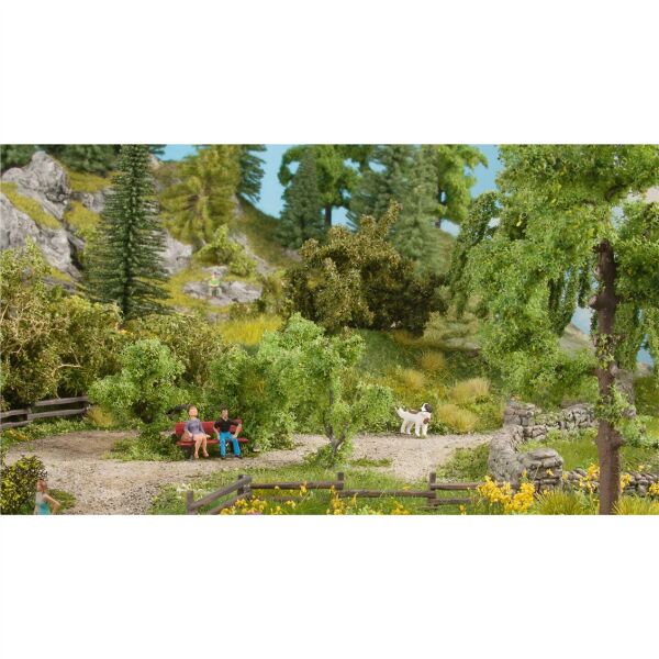 Noch 7256 Yer Örtücü Folyaj, Beyaz Çiçekli Çayır Yeşili, 12x18 cm., Diorama Malzemesi