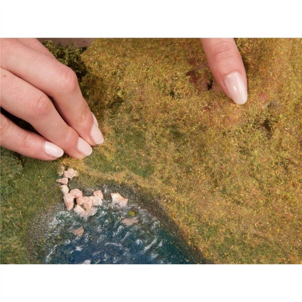 Noch 7291 Çayır Dokulu Folyaj, Yeşil Tonları, 20x23 cm., Diorama Malzemesi