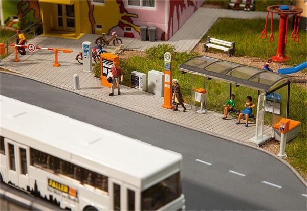 Faller 180451 1/87 Ölçek, Cadde Dekorasyon Seti, Plastik Model Kiti