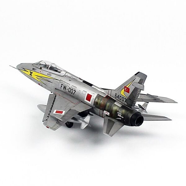 QD192 1/72 Ölçek, F 100F, 171. Filo Korsanlar, Sergilemeye Hazır Savaş Uçağı Modeli