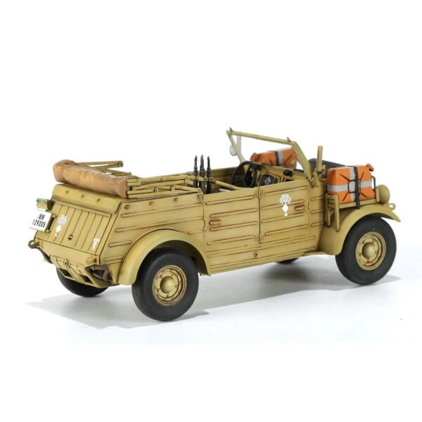 1/35 German Pkw.K1 Kübelwagen Type 82 (North Africa), Plastik Model Kiti