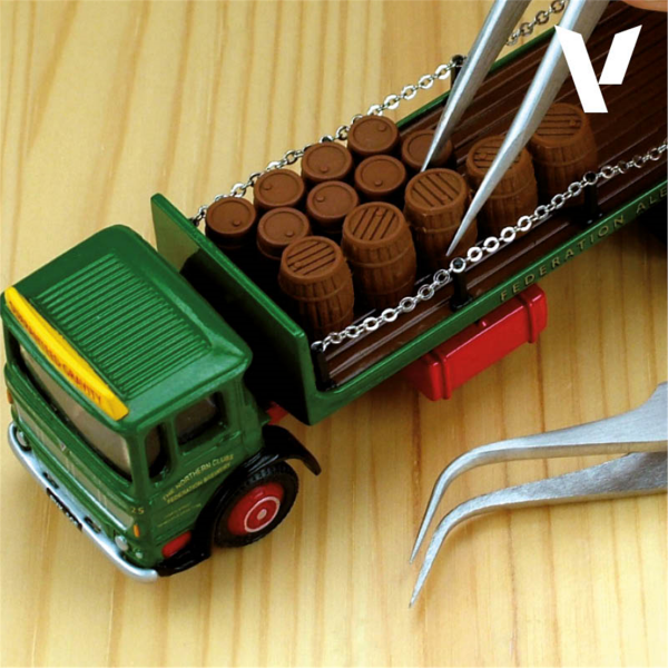 Vallejo HS120 Yuvarlak 6 Hazneli Plastik Boya Paleti, 13x9 cm.