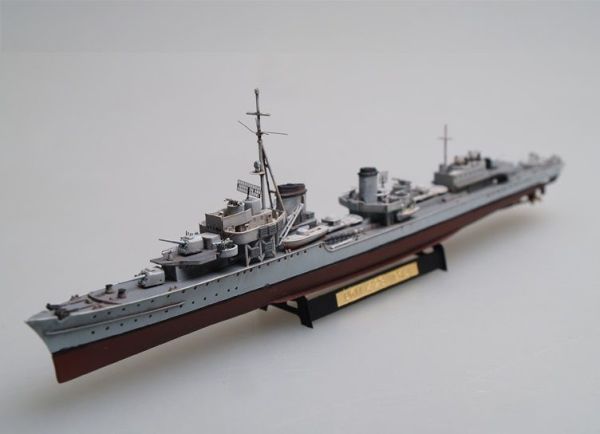1/700 German Zerstorser Z-28 1945