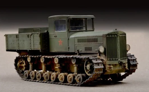 1/72 Soviet Kominterm Artillery Tractor