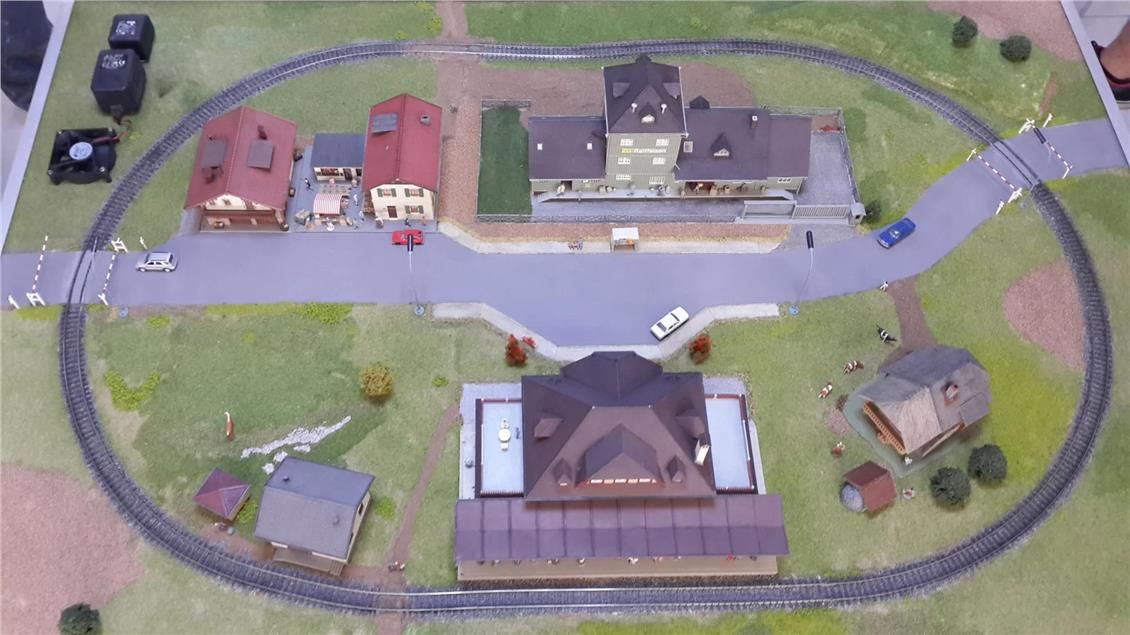 1/87 Ölçek, Fanus İçinde, 110 X 160 Cm Çift Hatlı Diorama