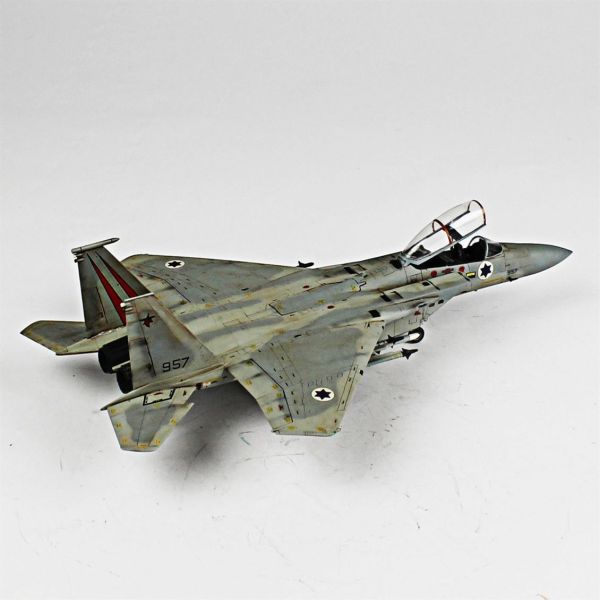 QD005 1/72 Ölçek, F-15D BAZ Sergilemeye Hazır Plastik Uçak Maketi