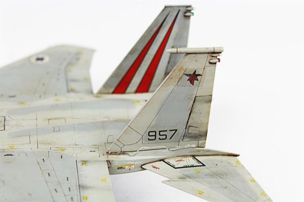 QD005 1/72 Ölçek, F-15D BAZ Sergilemeye Hazır Plastik Uçak Maketi