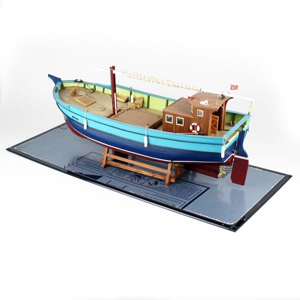 QD402 70 cm. Karadeniz Takası, Sergilemeye Hazır, Camekanlı Ahşap Gemi Modeli