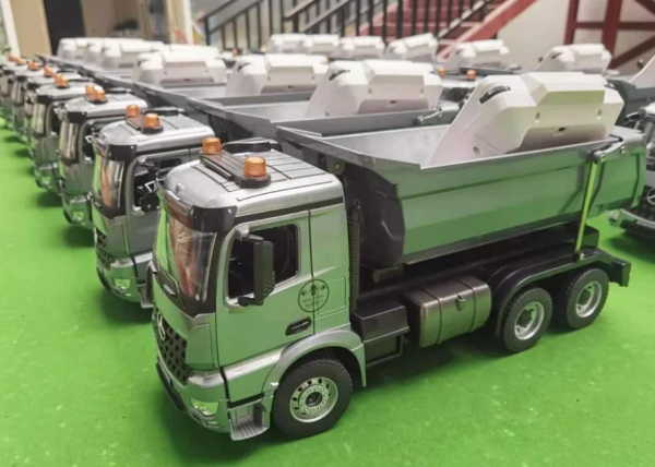 1/20 Mercedes-Benz Acros RC Kamyon