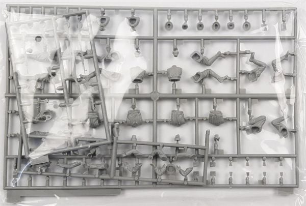 Dragon 6197 1/35 Ölçek, Sovyet Tank Sürücü Asker Figürleri Plastik Model Kiti