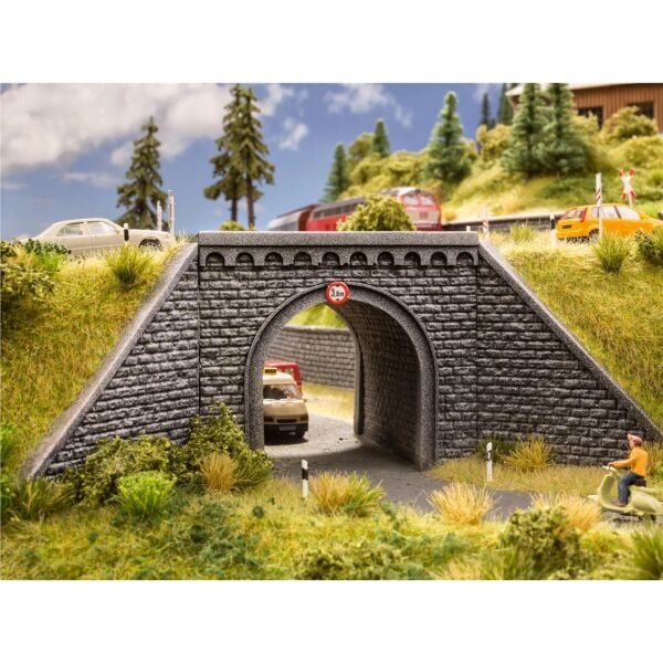 Noch 58292 1/87 Ölçek, Alt Geçit,