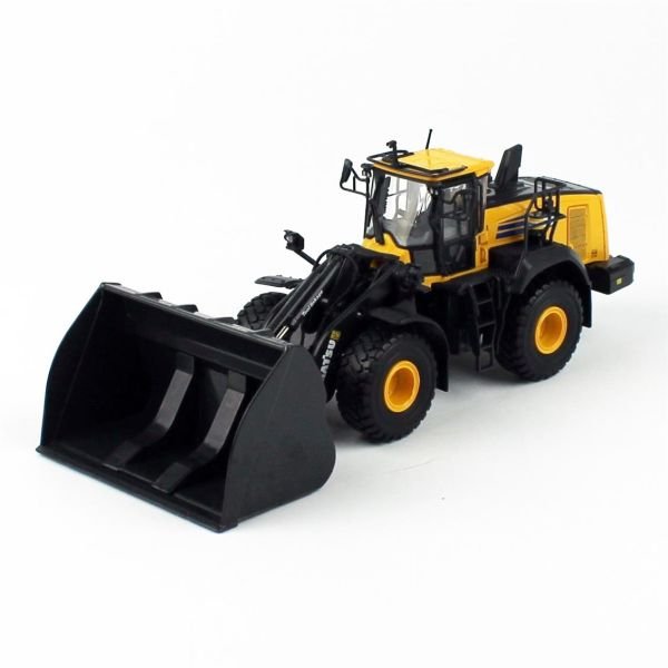 Universal Hobbies UH8171 1/50 Ölçek, Komatsu WA475-10 Loder, Sergilemeye Hazır Metal İş Makinası Modeli