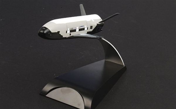 Dragon 50377 1/72 Ölçek, Boeing X-37B Orbital Test Aracı Plastik Model Kiti