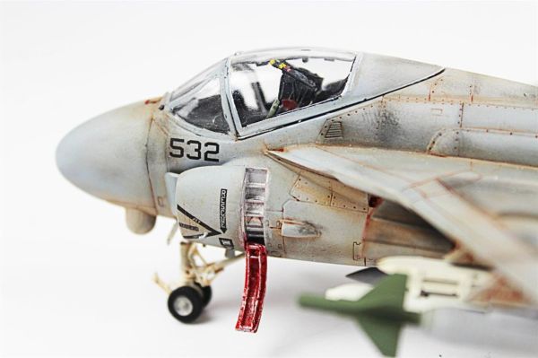 QD048 1/72 Ölçek, A-6E Tram Intruder Sergilemeye Hazır Plastik Uçak Maketi
