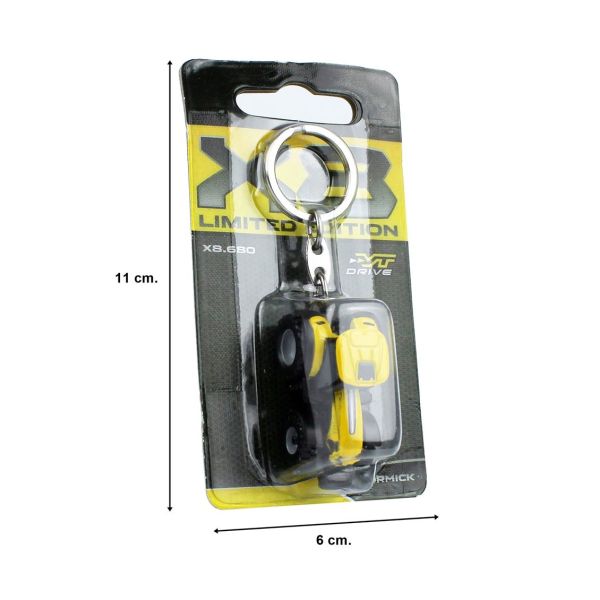Universal Hobbies UH5850 Mc Cormick X8 Traktör , Metal Anahtarlık