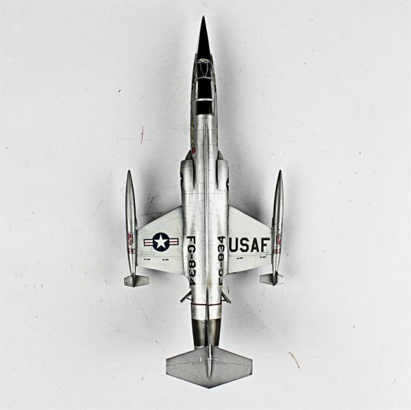 QD050 1/72 Ölçek, F-104C Starfighter Sergilemeye Hazır Plastik Uçak Maketi