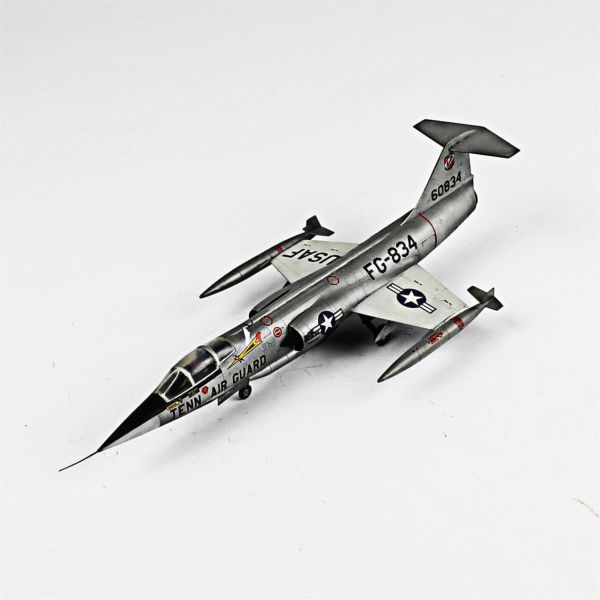 QD051 1/72 Ölçek, F-104C Starfighter Sergilemeye Hazır Plastik Uçak Maketi