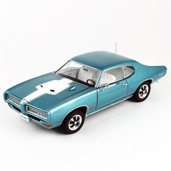 AutoWorld AMM1277 1/18 Ölçek, 1968 Pontiac Royal Bobcat, Turkuaz, Sergilemeye Hazır Metal Araba Modeli