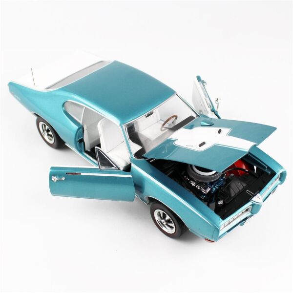 AutoWorld AMM1277 1/18 Ölçek, 1968 Pontiac Royal Bobcat, Turkuaz, Sergilemeye Hazır Metal Araba Modeli