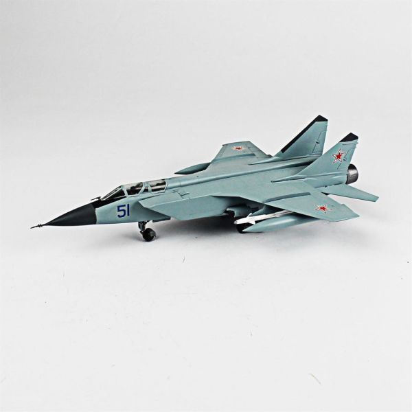 QD070 1/72 Ölçek, MIG-31 BS Foxhound Sergilemeye Hazır Plastik Uçak Maketi