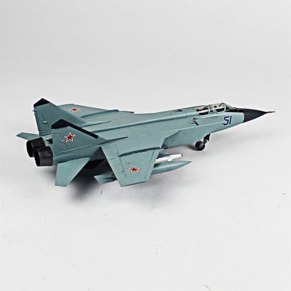 QD070 1/72 Ölçek, MIG-31 BS Foxhound Sergilemeye Hazır Plastik Uçak Maketi