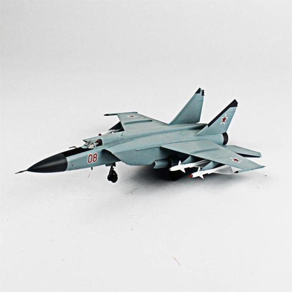 QD072 1/72 Ölçek, MIG-25 A Foxbot Sergilemeye Hazır Plastik Uçak Maketi