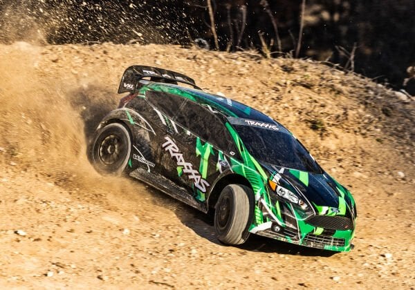 Traxxas Ford® Fiesta® ST Rally VXL Yeşil