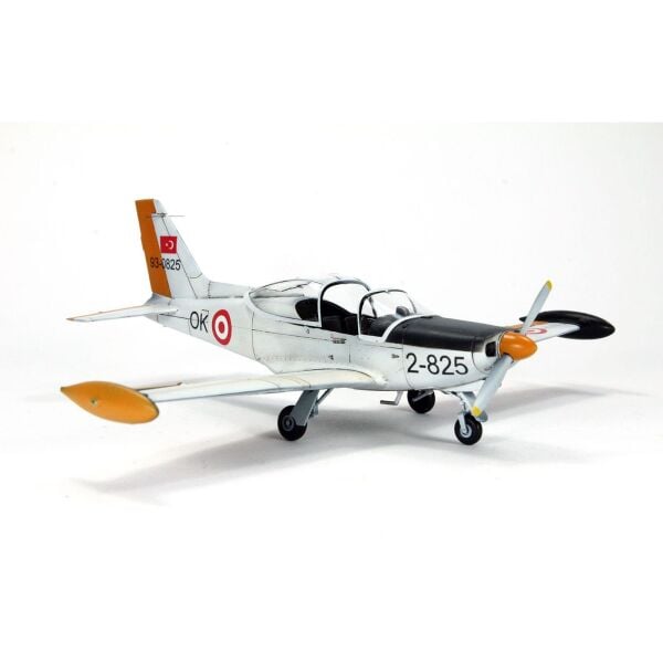 QD198 1/48 Ölçek, Special Hobby, SIAI-Marchetti SF-260D, Turkish Air Forces, Cigli, Izmir, 2011. , Sergilemeye Hazır Model Uçak
