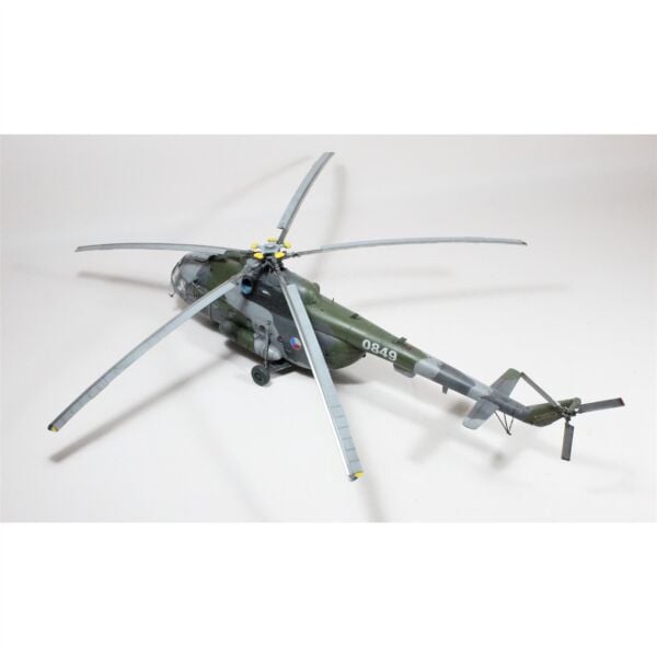 AMK 88010 1/48 Ölçek, Mi-17 Hip Early, Askeri Helikopter Plastik Model Kiti