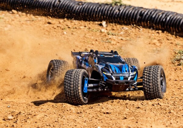 Traxxas Rustler 4x4 Ultimate Mavi