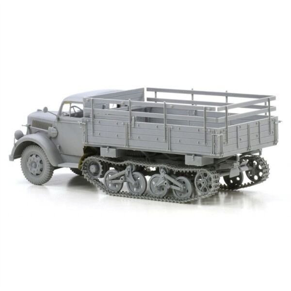 Dragon 6761 1/35 Ölçek, Opel Maultier Yarı Paletli Alman Kamyonu, Plastik Model Kiti
