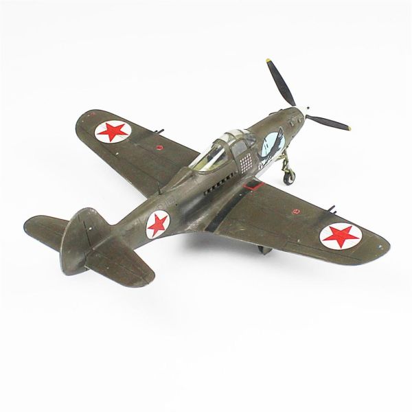 QD098 1/48 Ölçek, P-39A Aircobra Sergilemeye Hazır Plastik Uçak Maketi