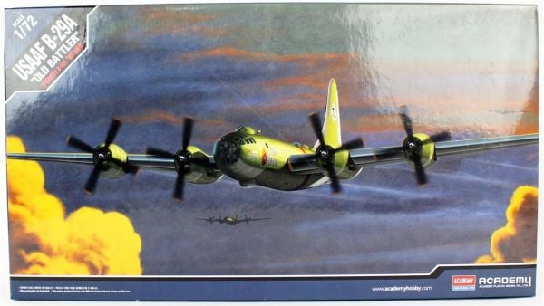 Academy 12517 1/72 Ölçek, USAAF B-29A (Old Battler) Savaş Uçağı, Plastik Model kiti