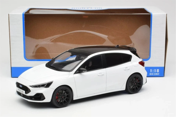 Mcg 18453 1/18 Ölçek, Ford Focus ST 2022, Frozen White, Sergilemeye Hazır Metal Araba Modeli