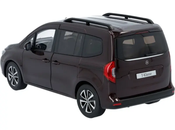 Nzg 66004182 1/18 Ölçek, Mercedes Benz T-Klasse, Rubellite Red Metalic, Sergilemeye Hazır Metal Araba Modeli