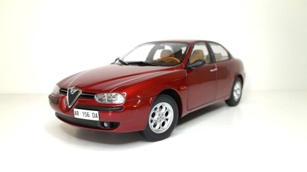 Mitica 968 1/18 Ölçek, Alfa Romeo 156 2.5V6 24V 1997, Rosso Proteo Metallic, Sergilemeye Hazır Metal Araba Modeli