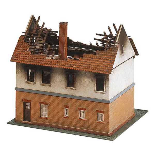 Faller 130429 1/87 Ölçek, Yanan Restoran Binası, Plastik Model Kiti