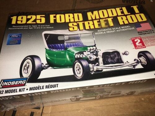 25 FORD ''T'' STREET ROD