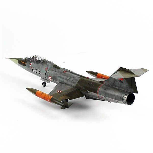 1/48 TF 104G Star Fighter, Sergilemeye Hazır Plastik Savaş Uçağı Modeli