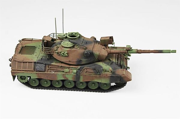 QD201 1/35 Ölçek, Leopard 1A2, Italeri, Sergilemeye Hazır Plastik Tank Maketi