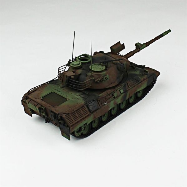 QD201 1/35 Ölçek, Leopard 1A2, Italeri, Sergilemeye Hazır Plastik Tank Maketi