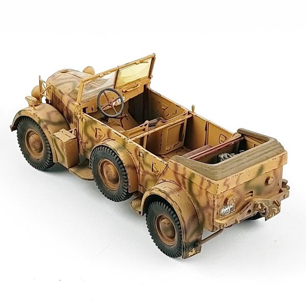 QD287 1/35 Ölçek, Horrch 1a Alman Rütbeli, Radyo aracı, Doğu Cephesi, Sergilemeye Hazır Plastik  Model