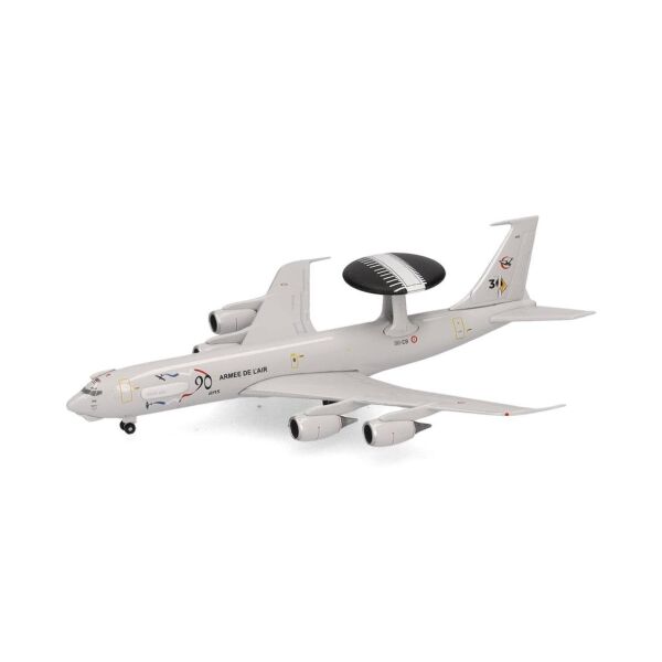 Herpa 538299 1/500 Ölçek, Fransa Hava Kuvvetleri Boeing E-3F Sentry (36th Airborne CCW) Charognard, Metal, Sergilemeye Hazır Mo