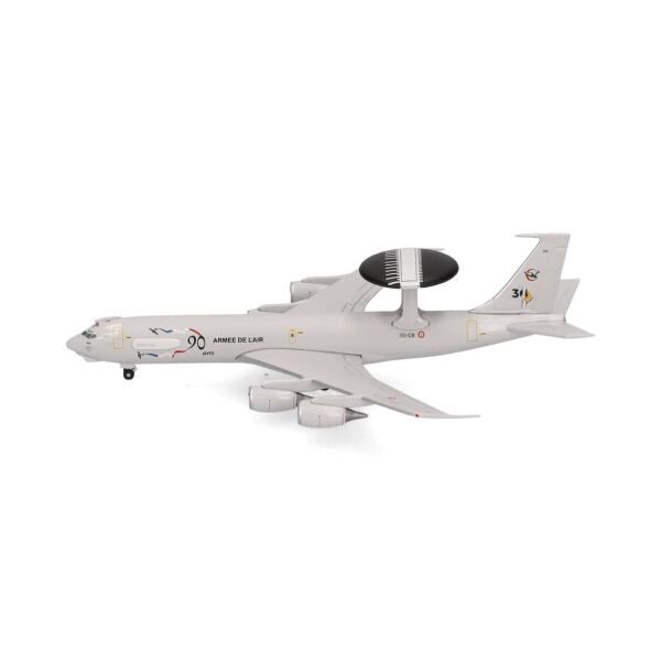 Herpa 538299 1/500 Ölçek, Fransa Hava Kuvvetleri Boeing E-3F Sentry (36th Airborne CCW) Charognard, Metal, Sergilemeye Hazır Mo